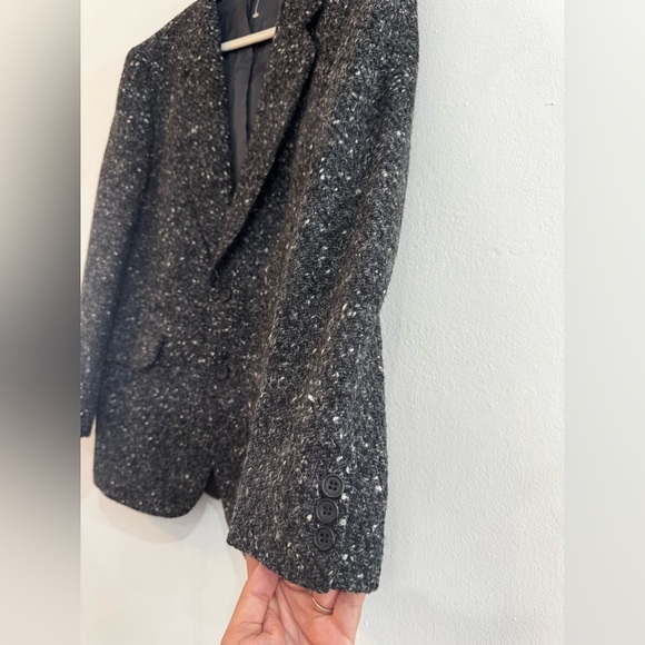 Vintage men's jacket. A genuine Mc nutt tweed. Woven in Donegal Ireland! - Picture 10 of 15